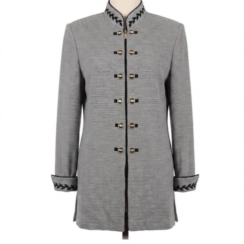 St. John Collection Vintage Black/White Longline Jacket Old Money Size 4-EUC